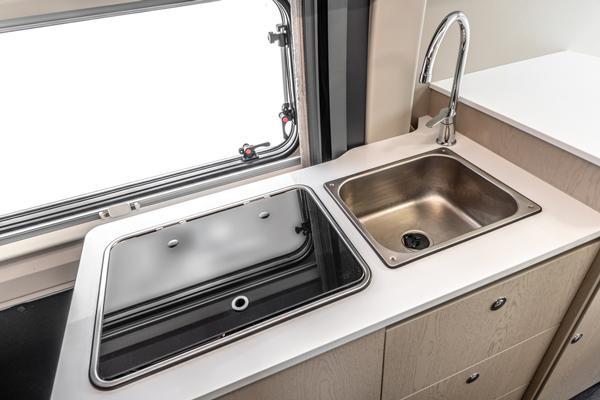 Coperchio cucina di vetro in un unico pezzo